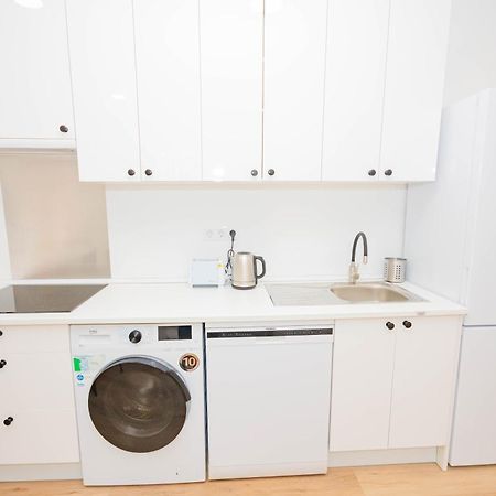 For You Rentals Cozy And Charming 3-Bedroom Apartment Temporal In Madrid Asr18 Екстер'єр фото