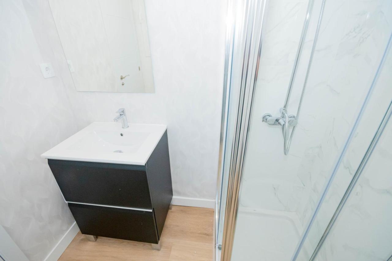 For You Rentals Cozy And Charming 3-Bedroom Apartment Temporal In Madrid Asr18 Екстер'єр фото