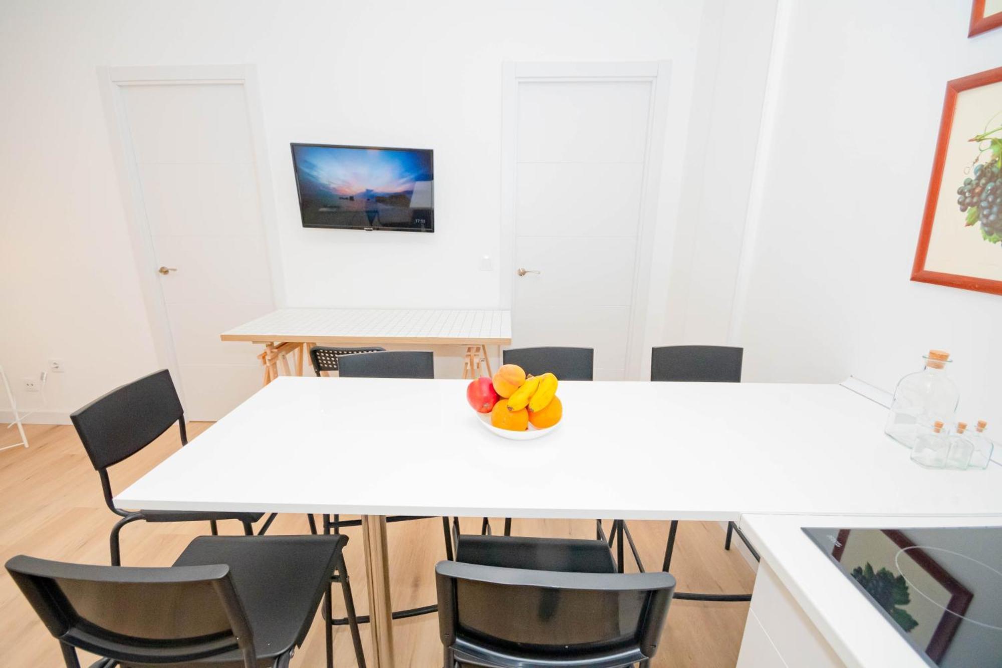 For You Rentals Cozy And Charming 3-Bedroom Apartment Temporal In Madrid Asr18 Екстер'єр фото