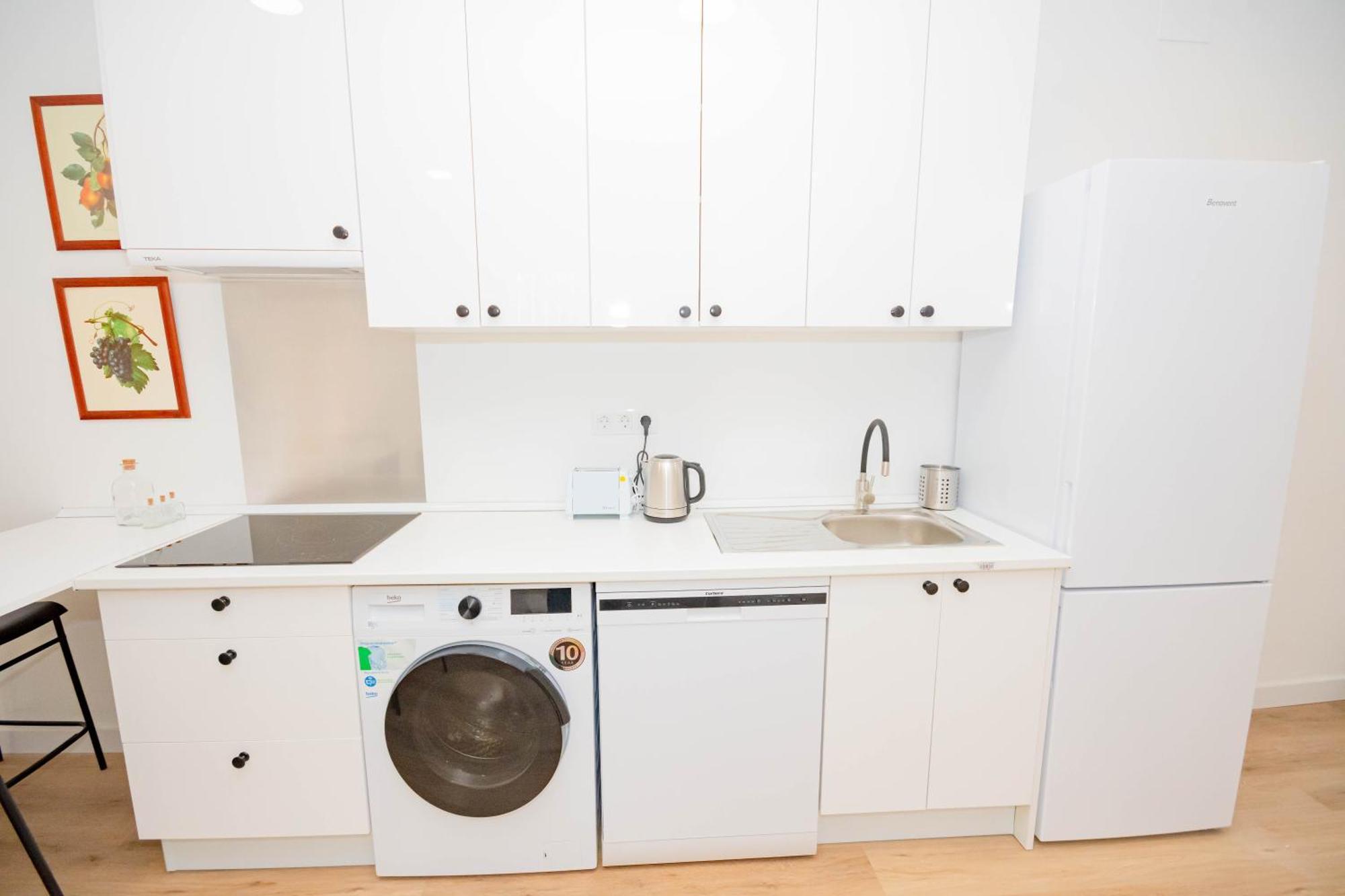 For You Rentals Cozy And Charming 3-Bedroom Apartment Temporal In Madrid Asr18 Екстер'єр фото